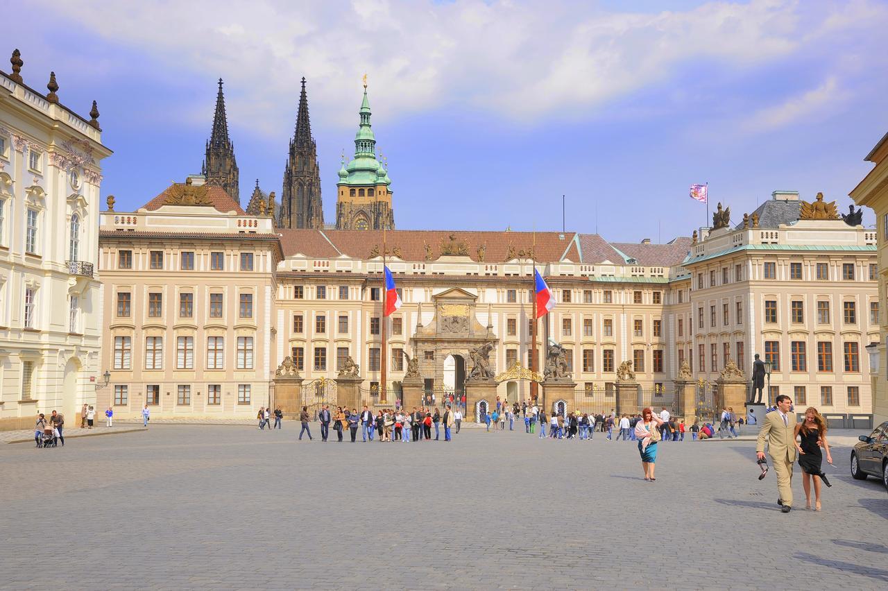 Karlova Apartment Prague Exterior photo